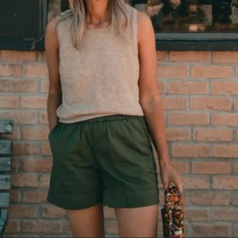 Everlane The Easy Short
